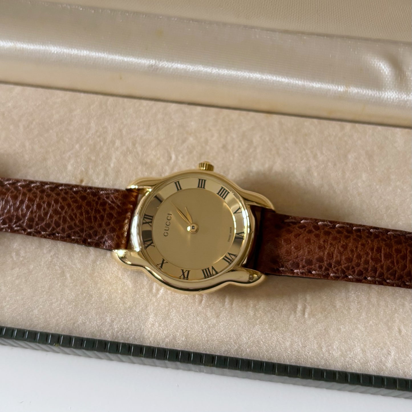 Gucci 1990s Gold Dial Round Watch