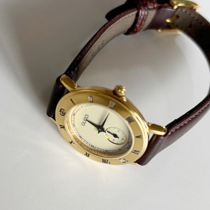 Gucci 1990s Sub Second Round Dial Gold Plated Watch