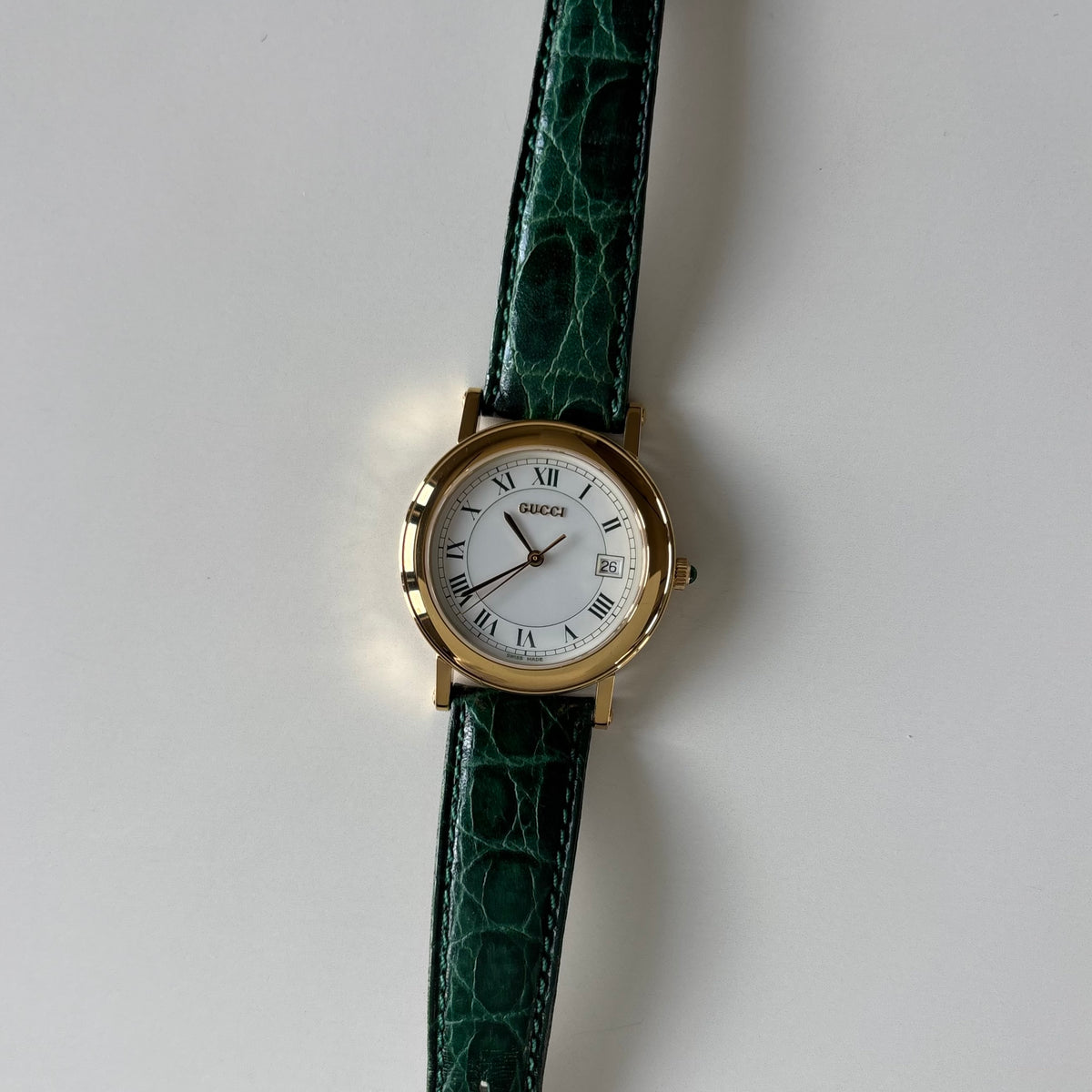 Gucci 1990s Date Round Green Dial Gold-Plated Watch (Large)