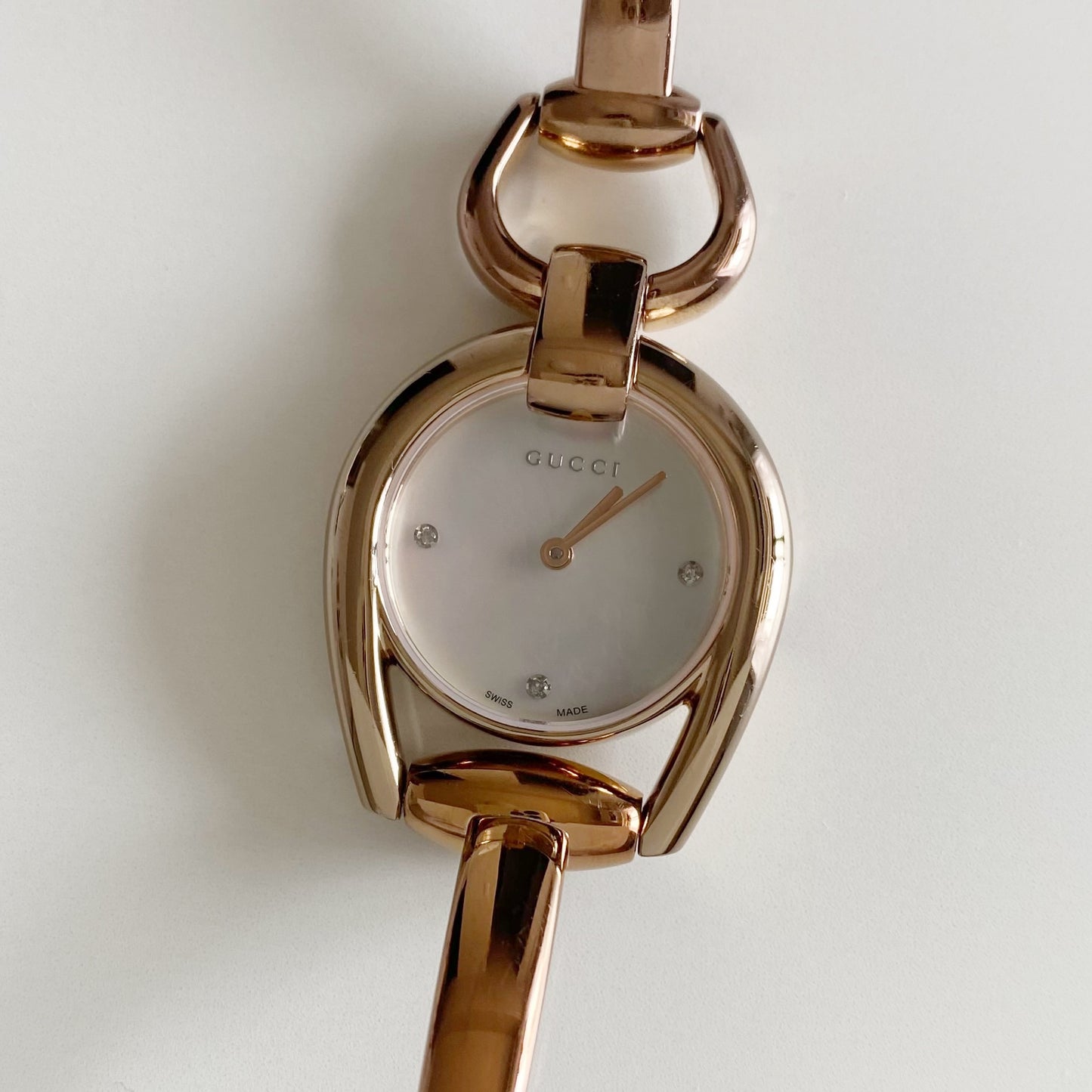 Gucci Early 2000s Seashell Dial Gold Plated Bangle Watch