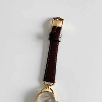 Gucci 1990s Seashell Dial Round Watch