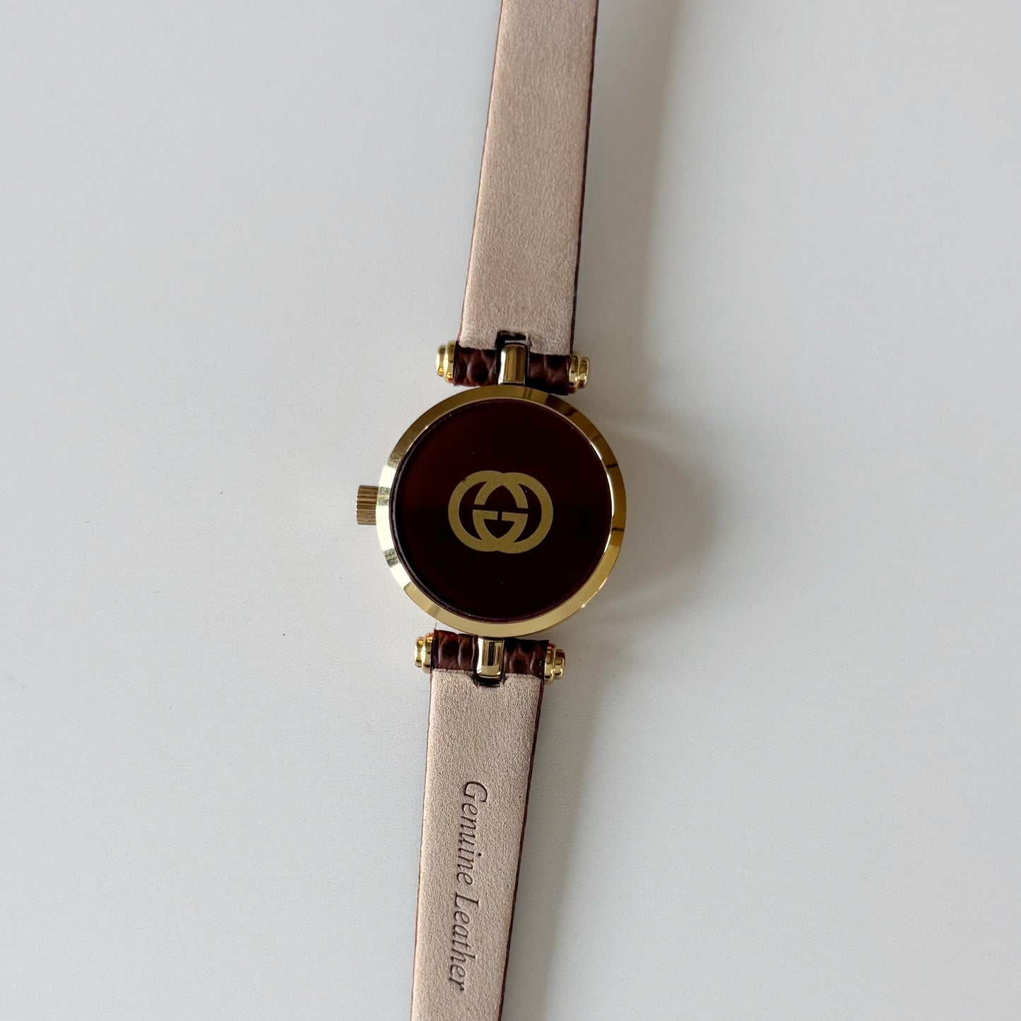 Gucci 1990s Round Dial Gold Plated Watch