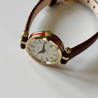 Gucci 1990s Round Dial Gold Plated Watch