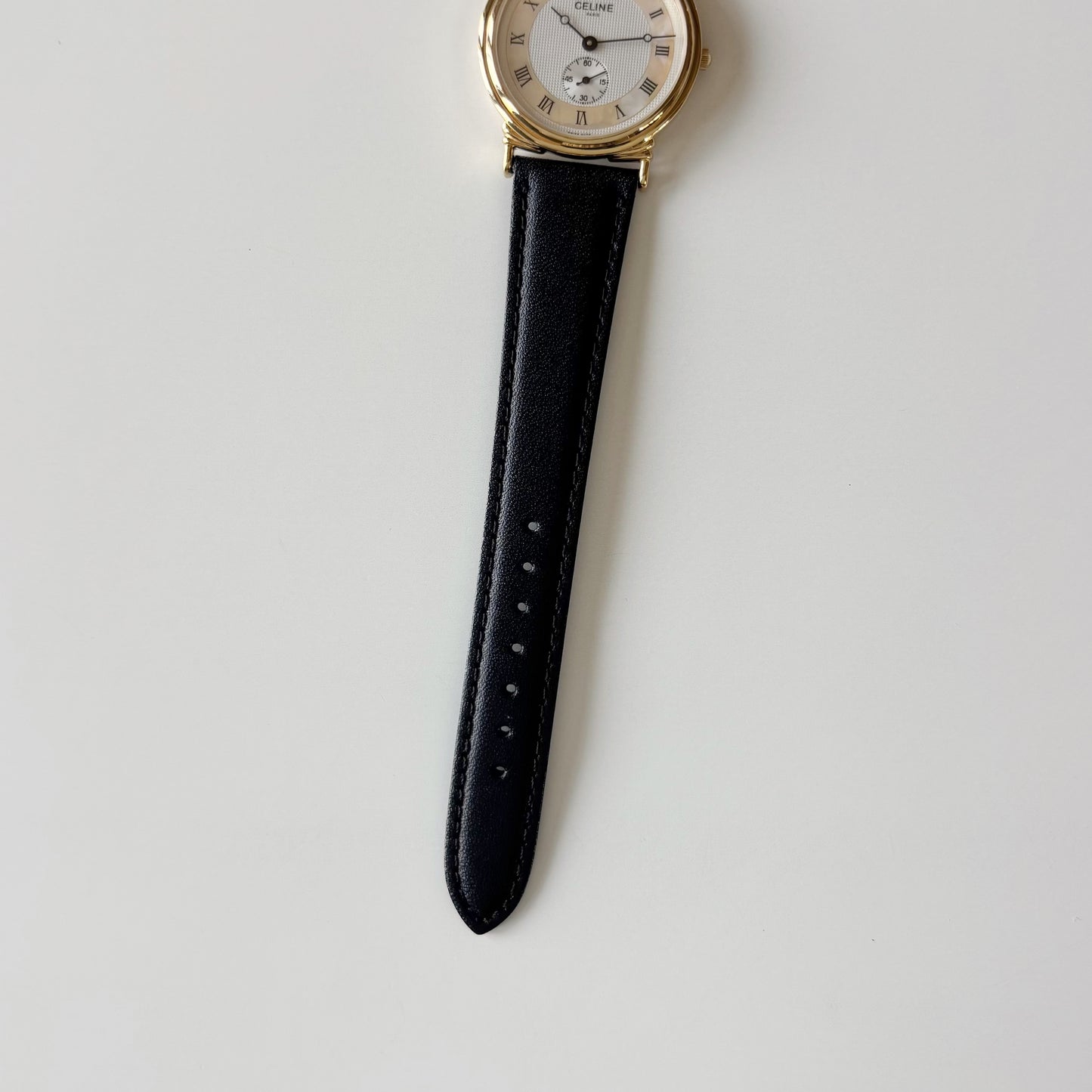 Celine 1990s Seashell Round Dial Gold Plated Watch (Large)