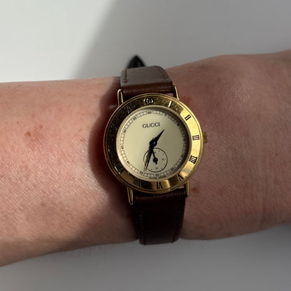 Gucci 1990s Round Dial Gold Plated Watch