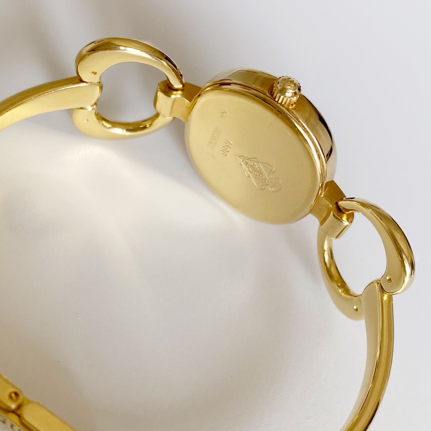 Gucci 1990s Seashell Dial Gold Plated Bangle Watch