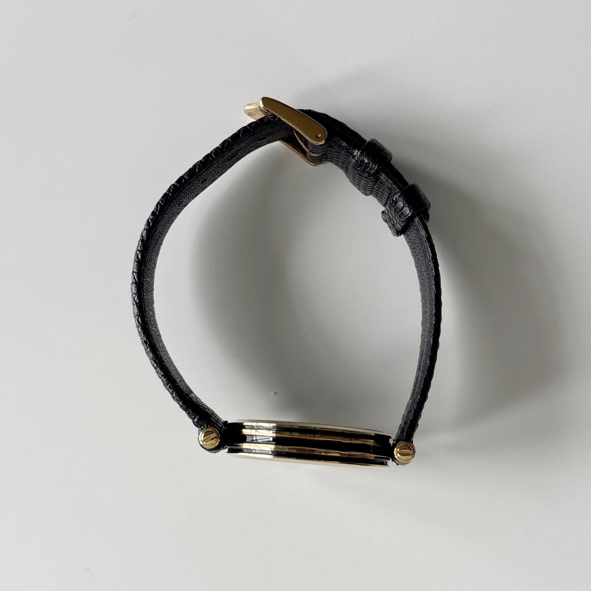 Gucci 1980s Round Black Dial Gold-Plated Watch (Large)