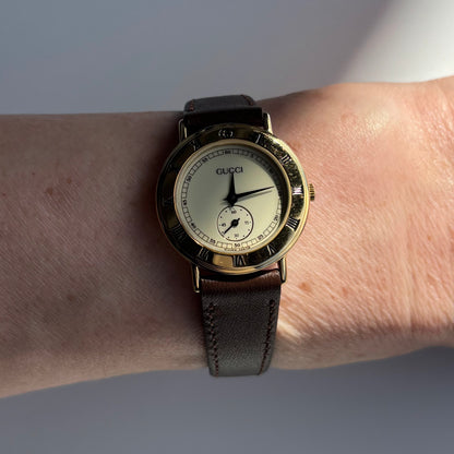 Gucci 1990s Sub second Round Dial Watch
