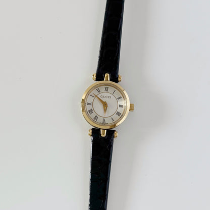 Gucci 1990s Round Dial Gold Plated Watch