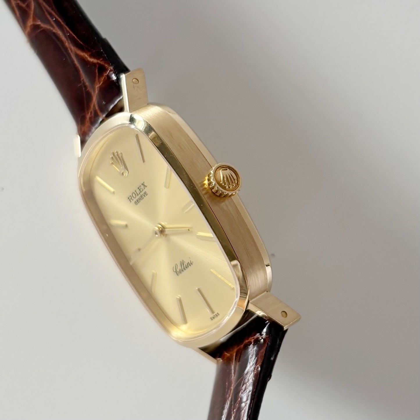 Rolex 1975 Cellini 18K Case Manual Wind Watch