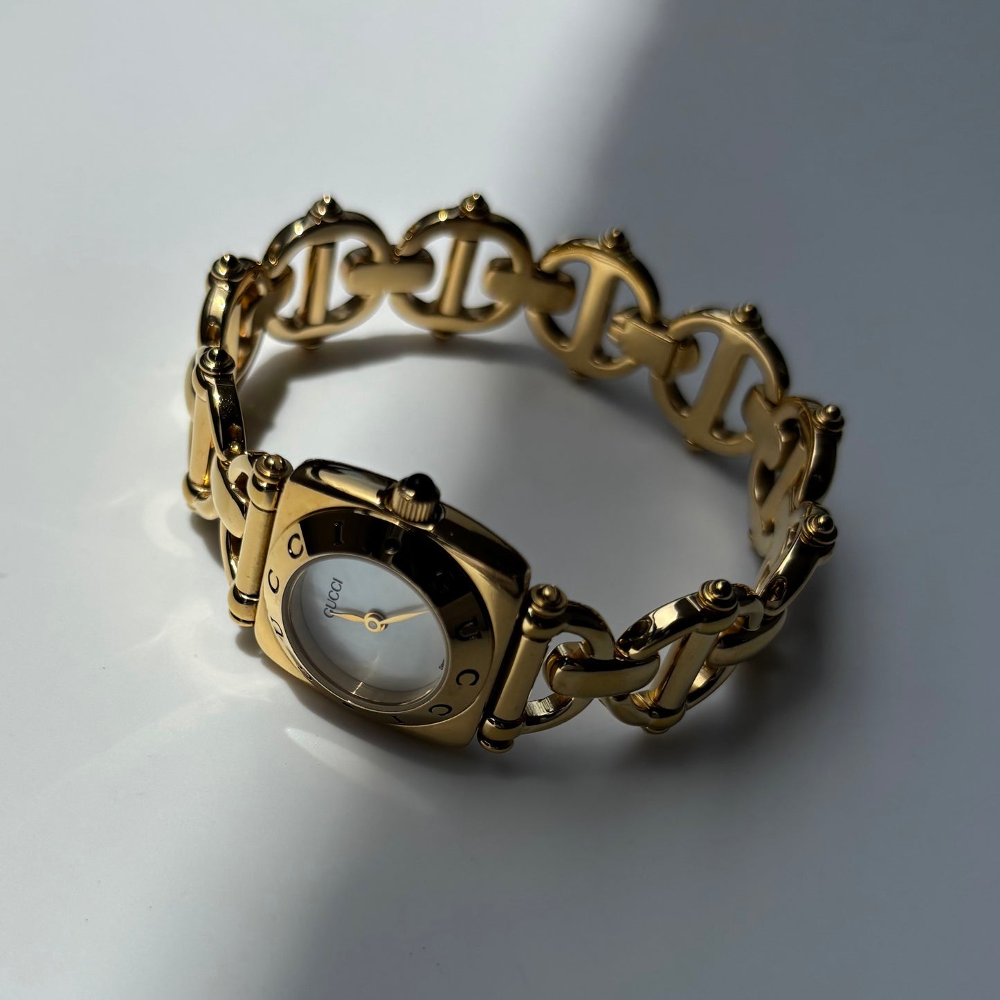 Gucci 1990s Seashell Dial Horsebit Gold Plated Watch