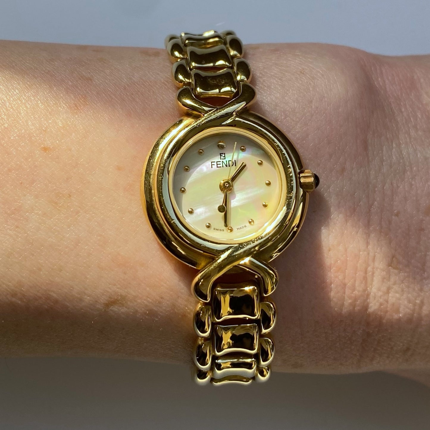 Fendi 1990s Seashell Dial Round Gold Plated Watch