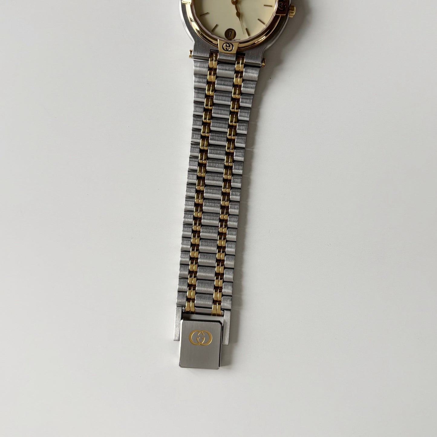 Gucci 1990s Round Dial Two Tone Gold Plated Watch (Large)