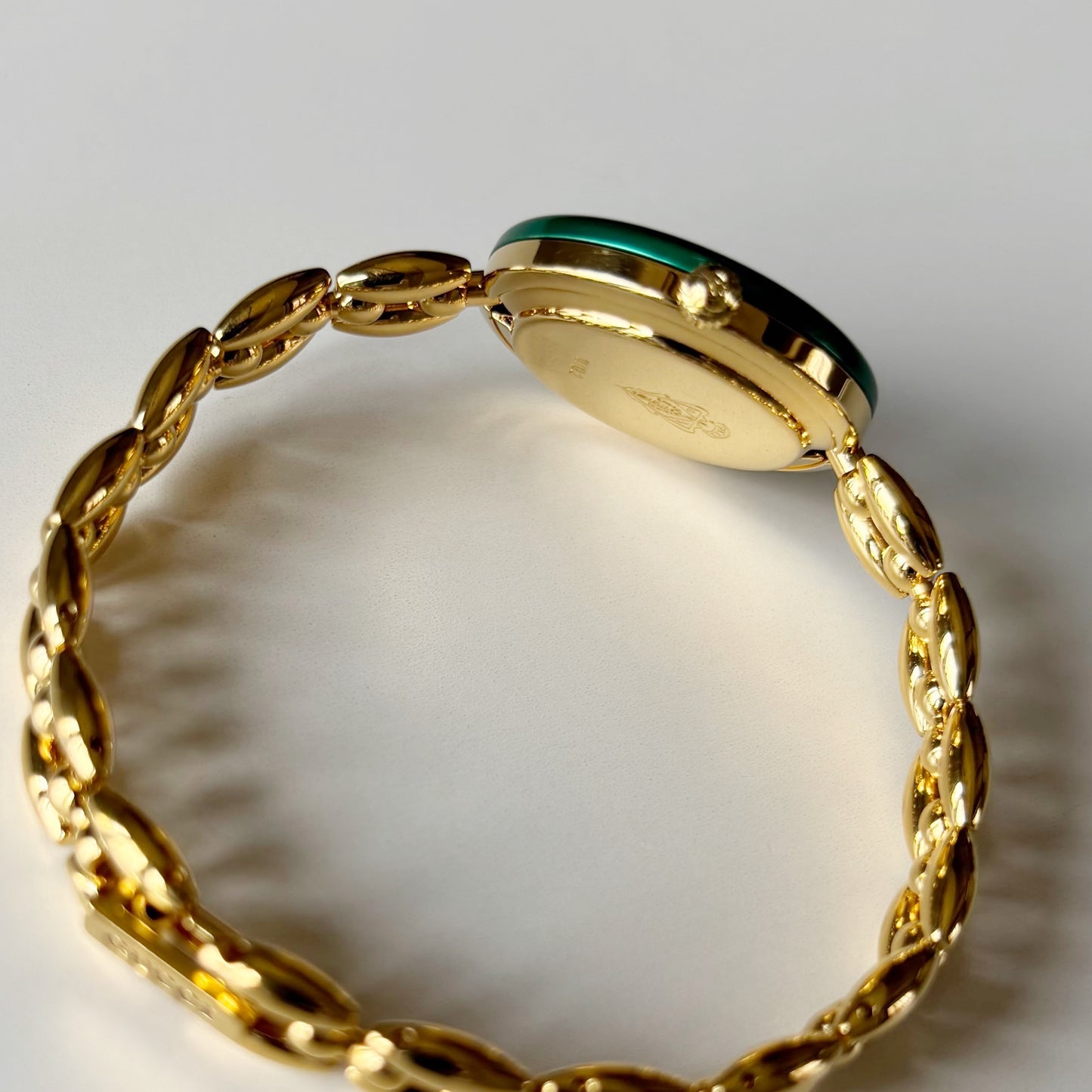 Gucci 1990s Interchangeable Bezel Gold Plated Rice Chain Watch with case, 6 bezels (160mm)