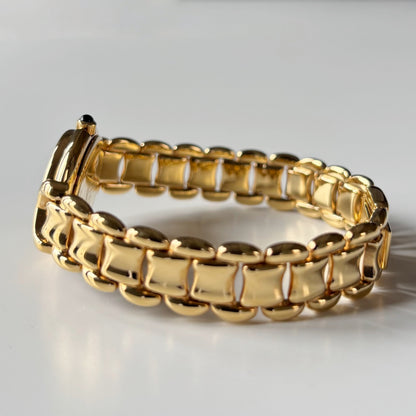 Fendi 1990s Seashell Dial Gold Plated Watch