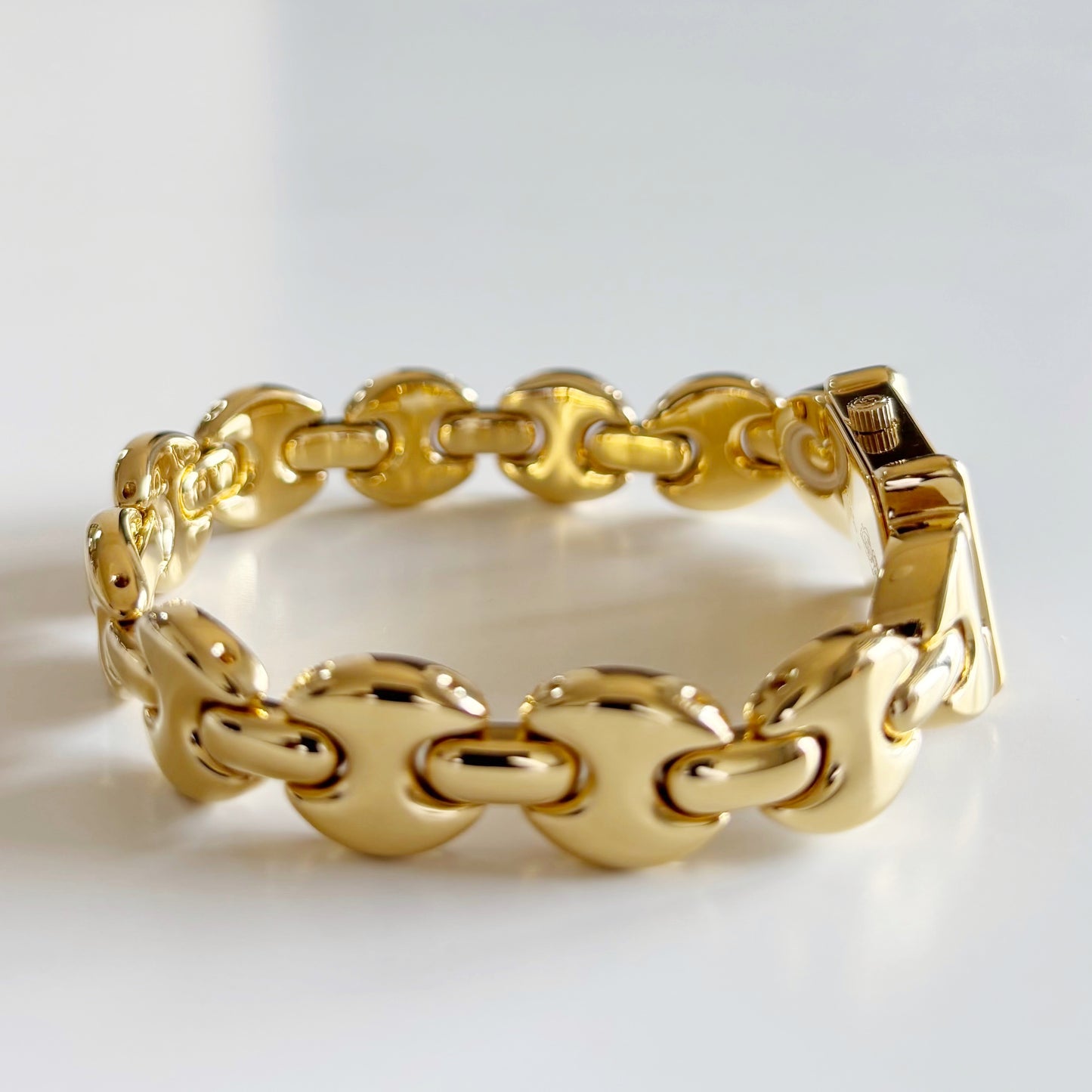 Gucci 1990s Interchangeable Strap Gold Plated Watch