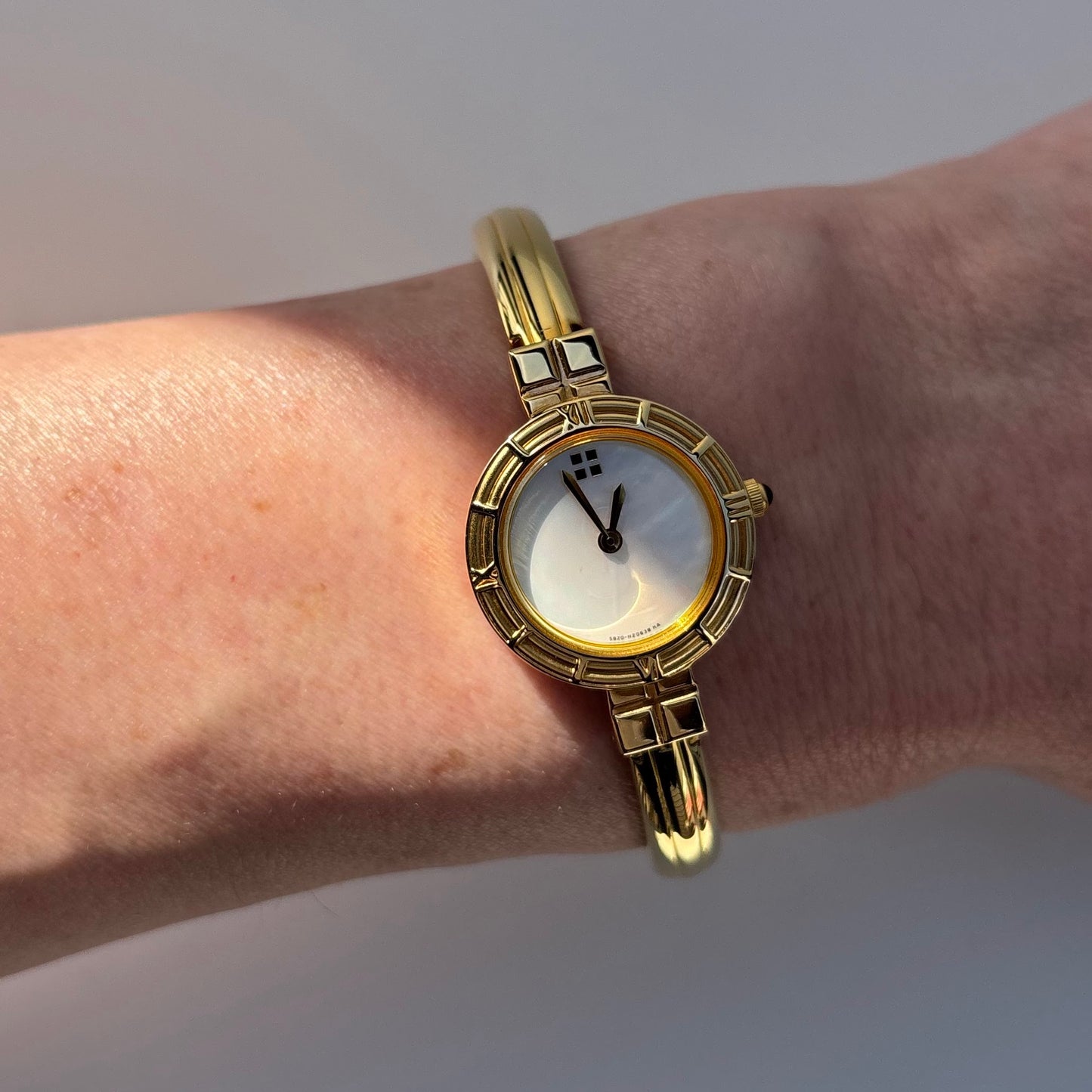 Yves Saint Laurent 1990s Seashell Dial Gold Plated Bangle Watch (Small)