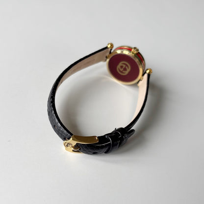 Gucci 1990s Gold Round Dial Gold Plated Watch