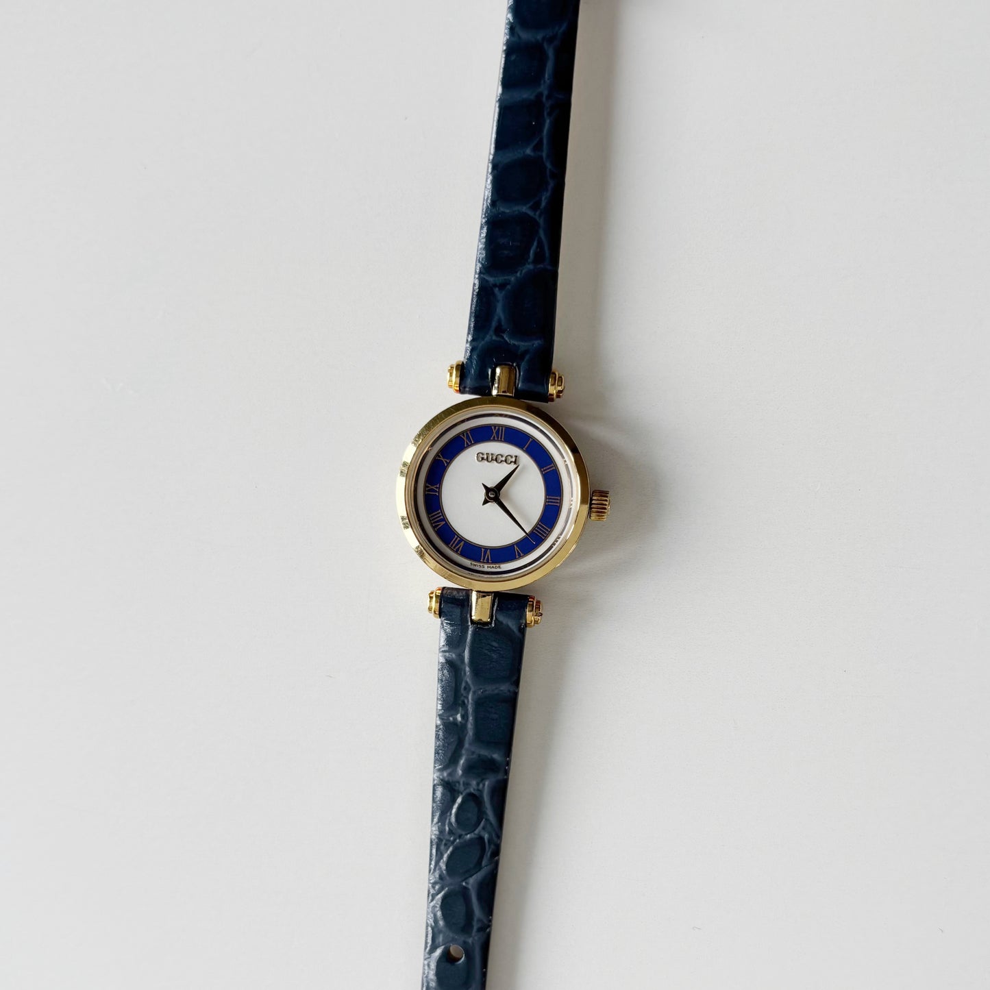 Gucci 1990s Round Dial Blue Gold Plated Watch