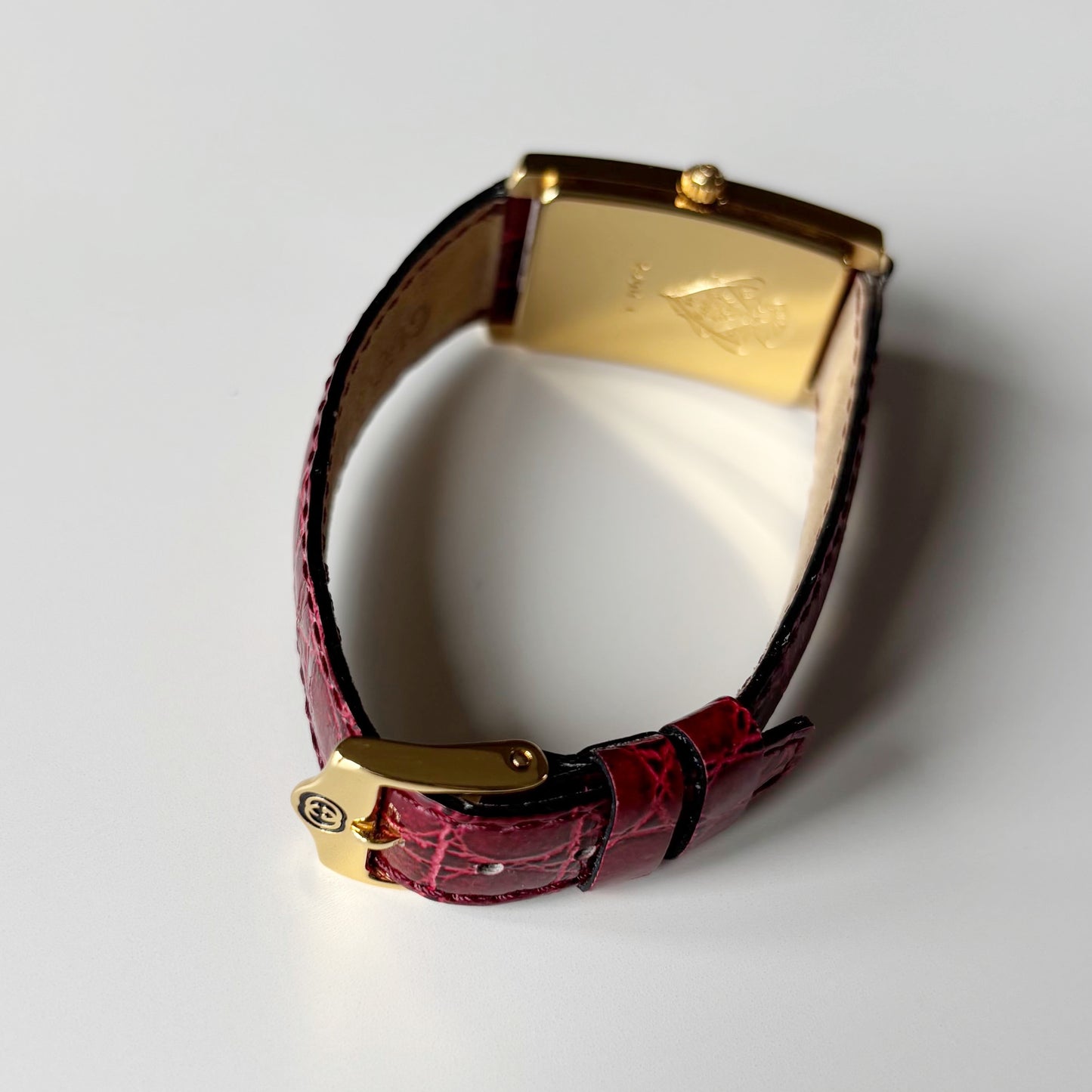 Gucci 1990s Red Tank Gold Plated Watch