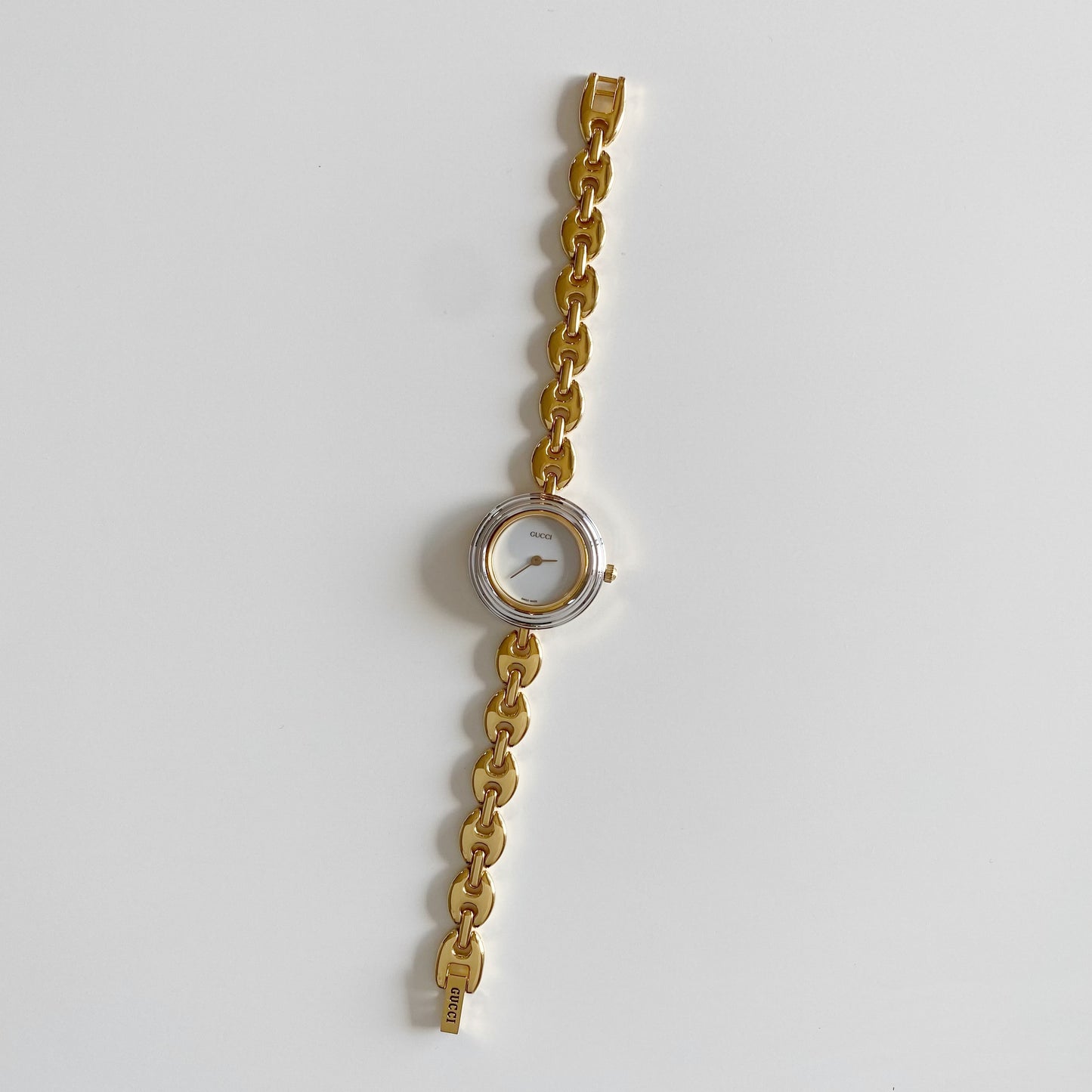Gucci 1990s Interchangeable Bezel Gold Plated Watch with 6 bezels, case (165m)