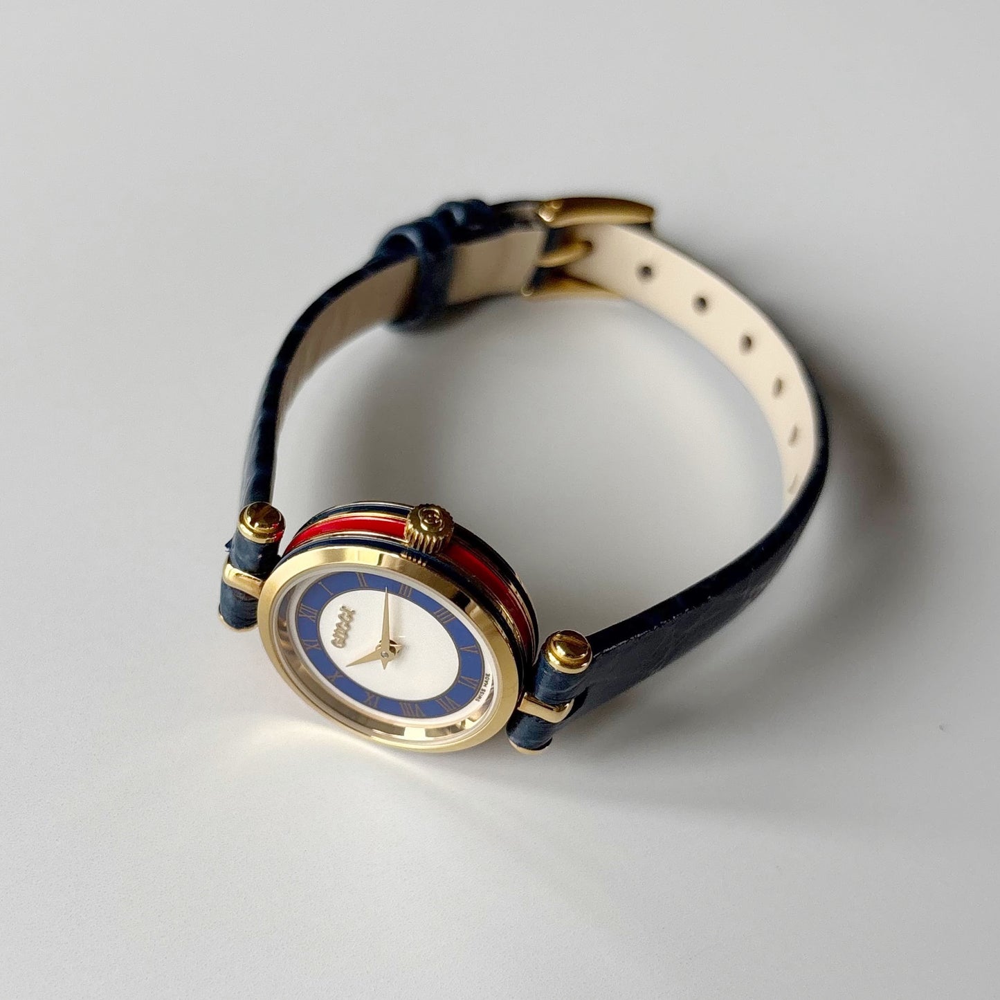 Gucci 1990s Blue Round Dial Gold Plated Watch