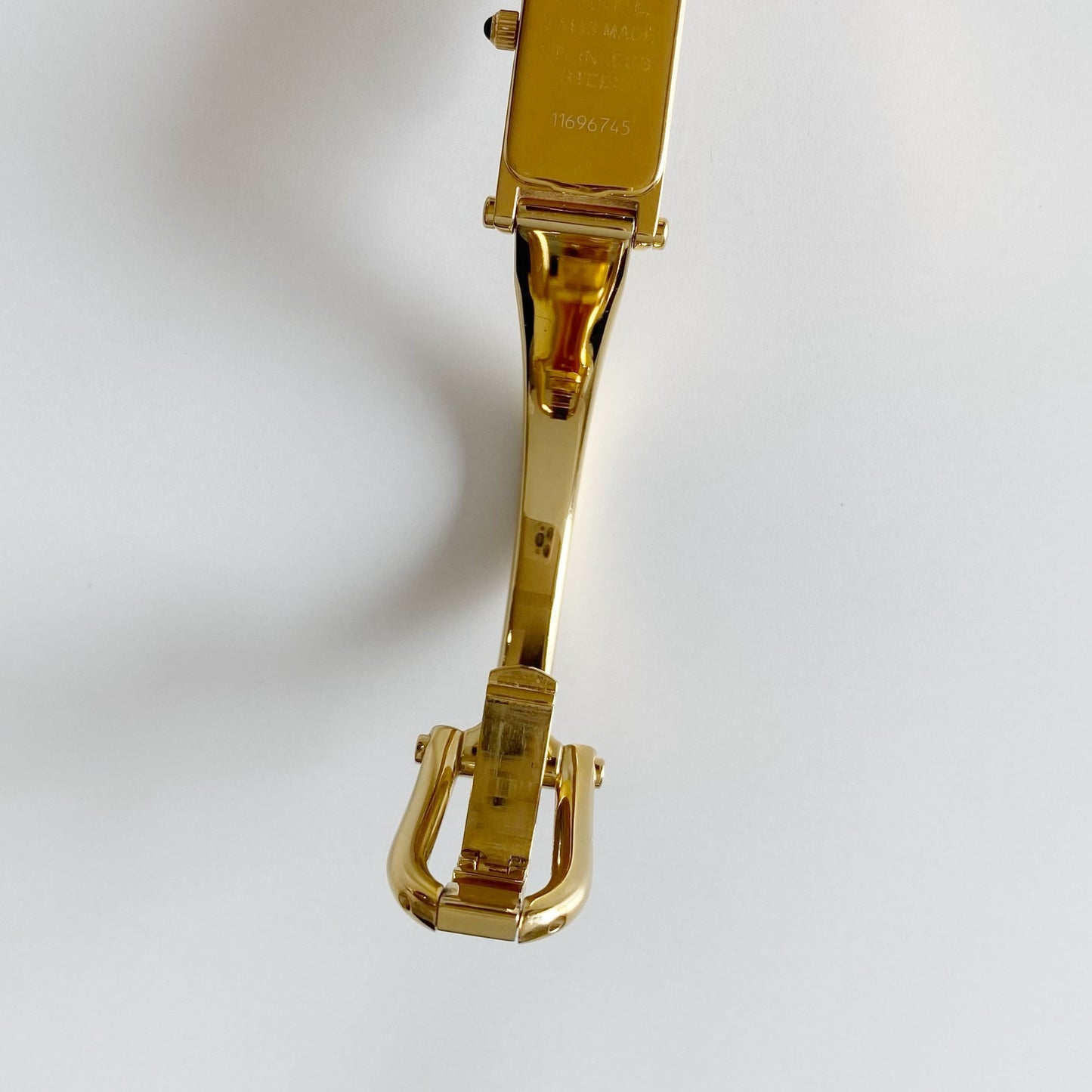Gucci 1990s Seashell Dial Gold Plated Bangle Watch
