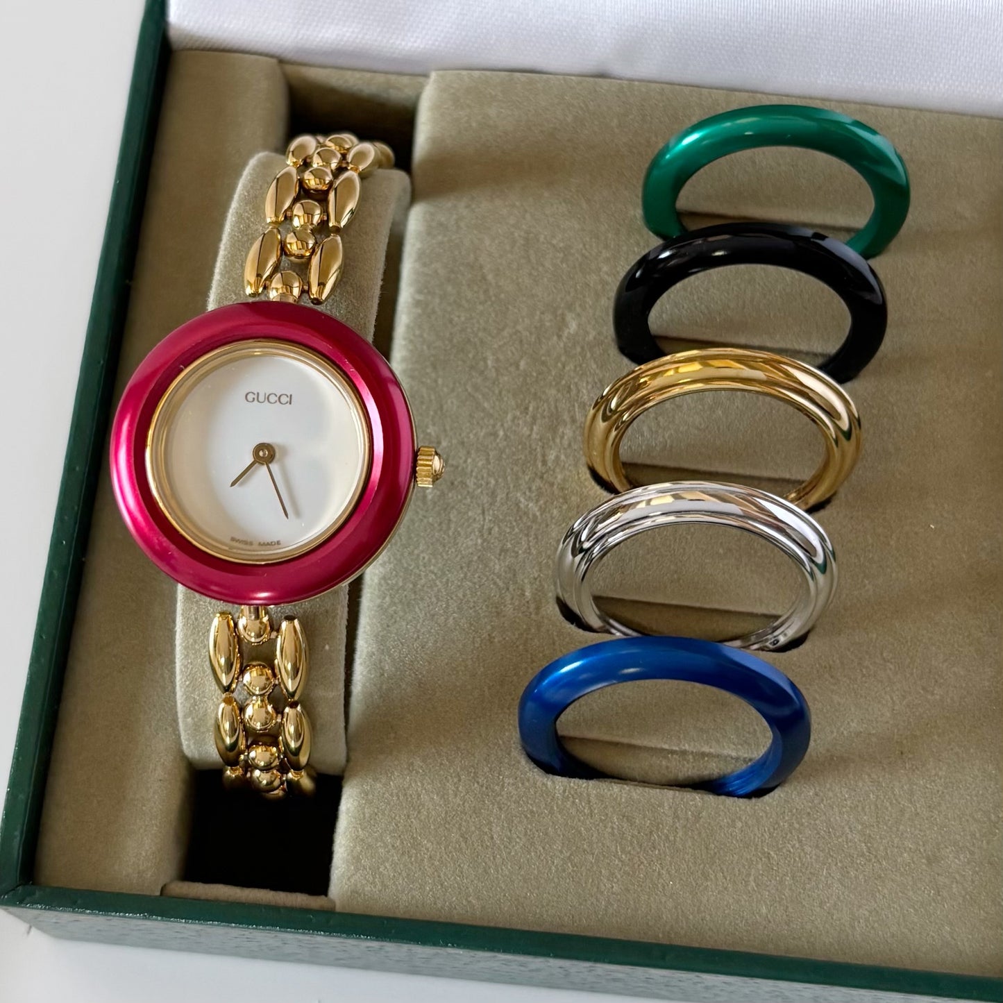 Gucci 1990s Interchangeable Bezel Gold Plated Rice Chain Watch with case, 6 bezels (160mm)