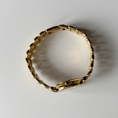 Fendi 1990s Seashell Round Dial Gold Plated Watch