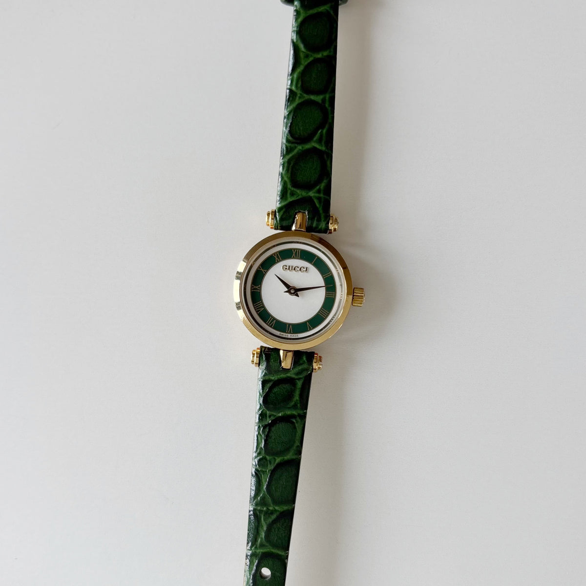 Gucci 1990s Sherry Round Dial Green Watch