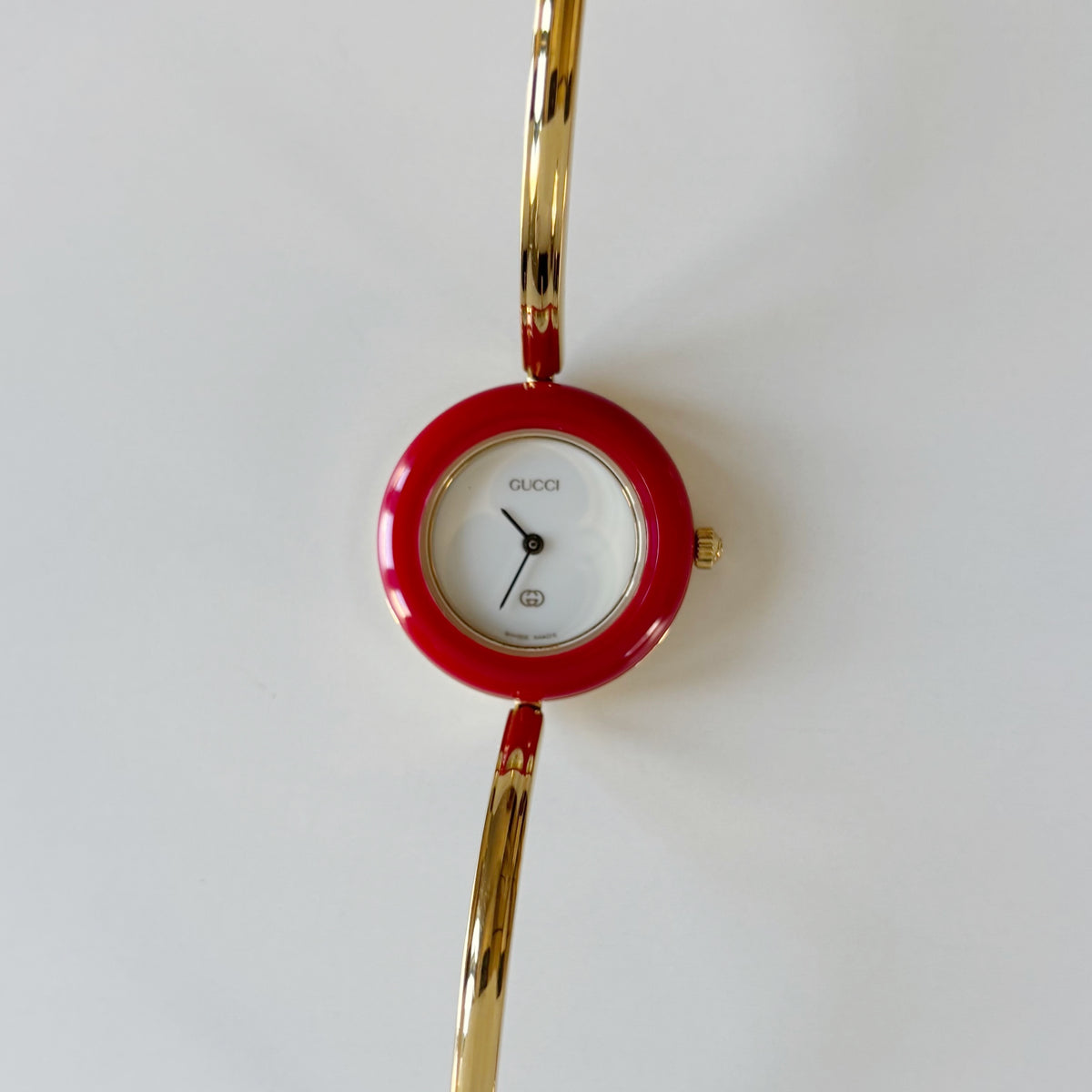 Gucci 1990s Interchangeable Bezel Gold Plated Bangle Watch with 12 bezels, case