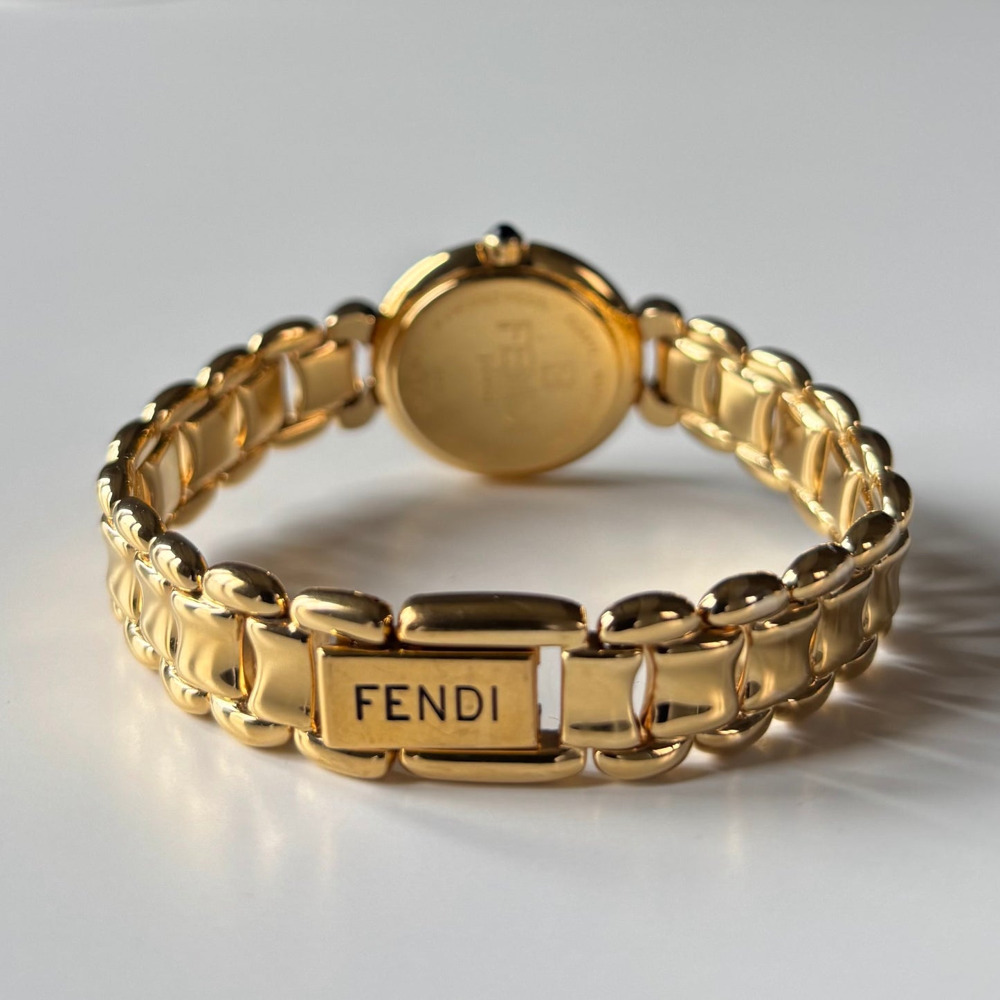 Fendi 1990s Seashell Round Dial Gold Plated Watch