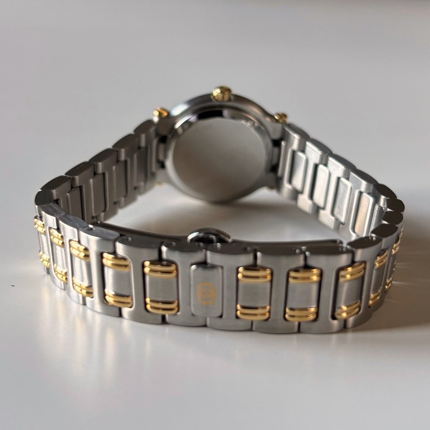 Gucci 1990s Date Gold Round Dial Two Tone Watch