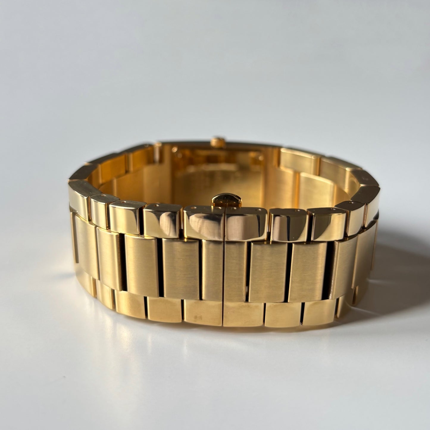 Gucci 1990s Gold Plated Watch (Large)