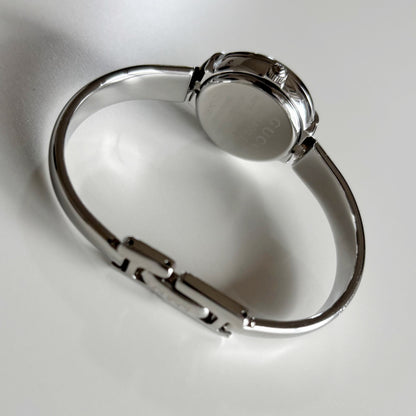 Gucci 1990s Round Dial Stainless steel Bangle Watch