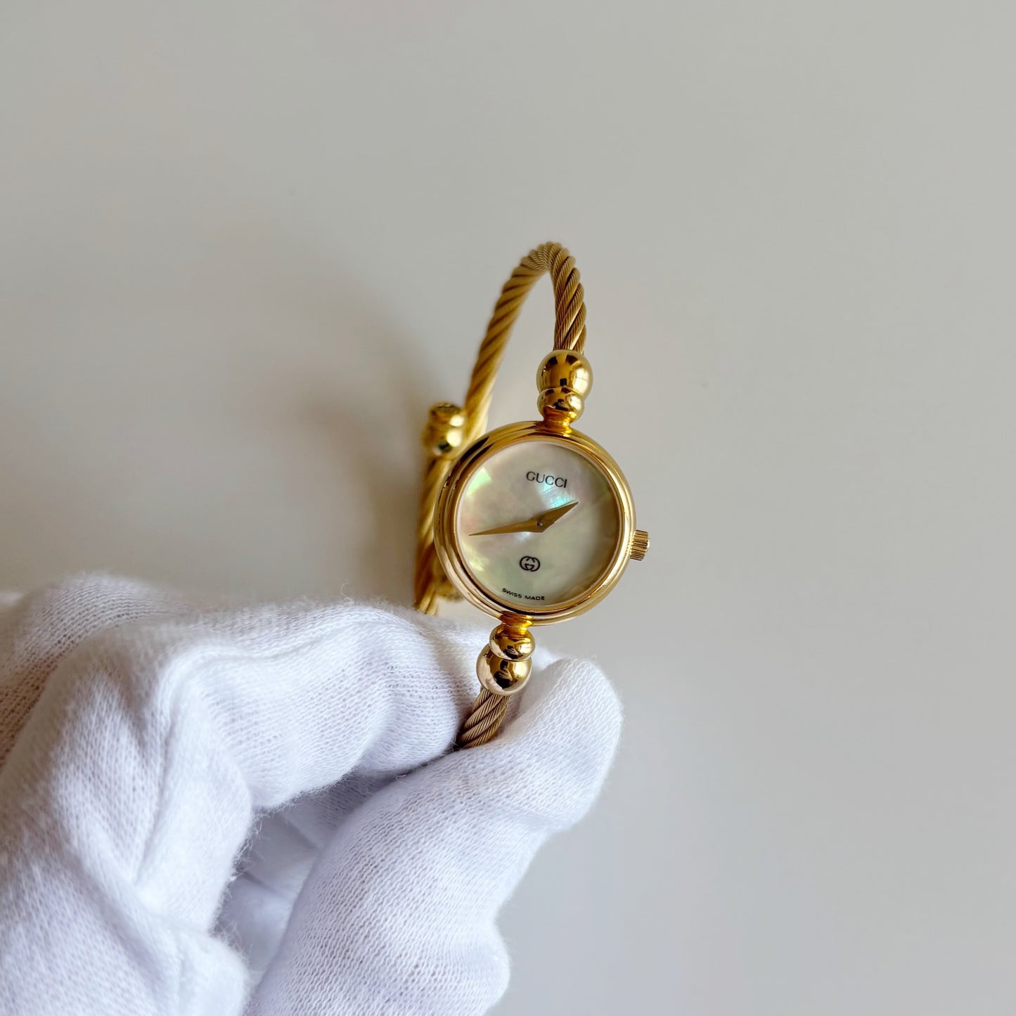 Gucci 1990s Seashell Dial Cable Gold Plated Bangle Watch
