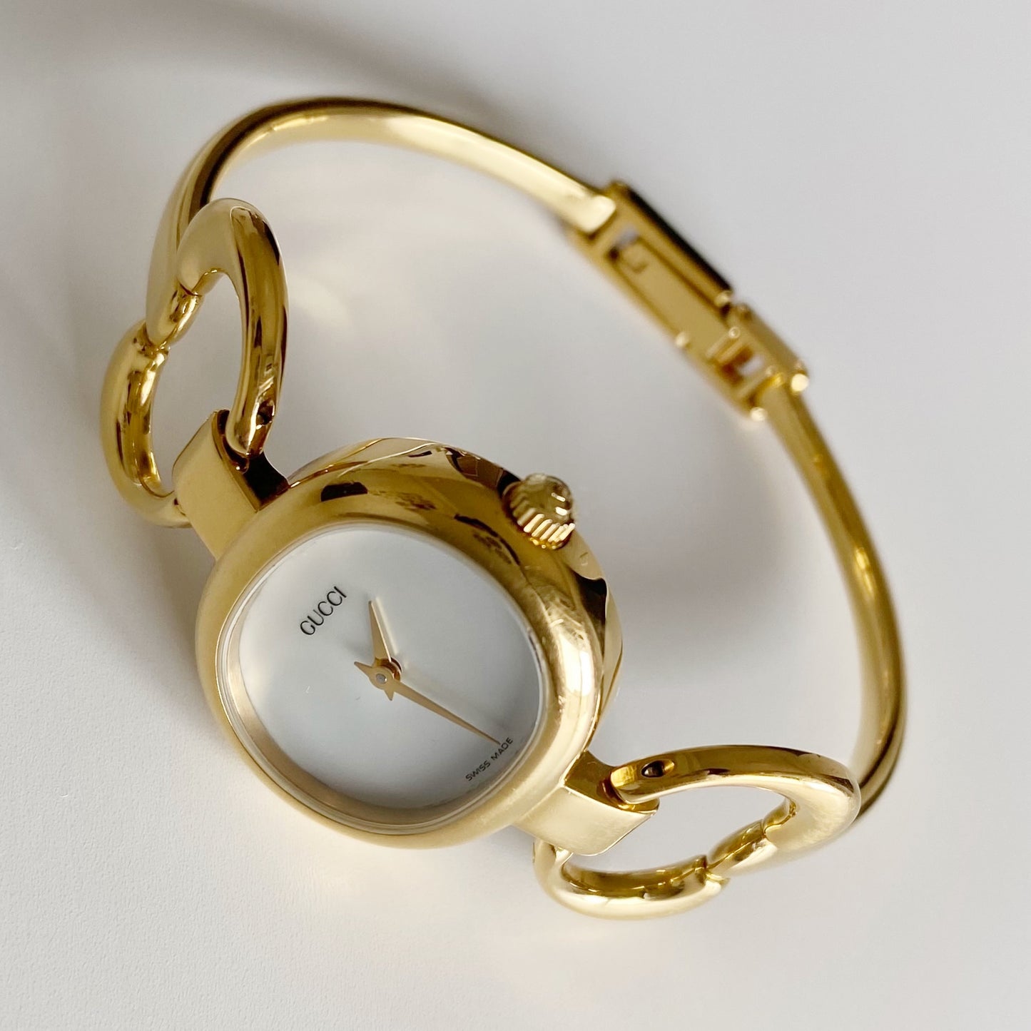 Gucci 1990s Seashell Dial Gold Plated Bangle Watch