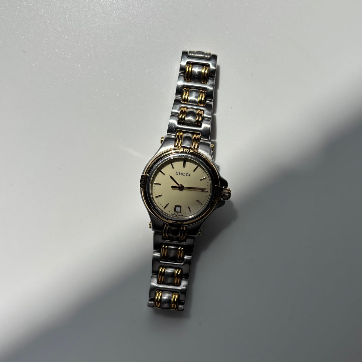 Gucci 1990s Date Round Dial Two Tone Gold Plated Watch