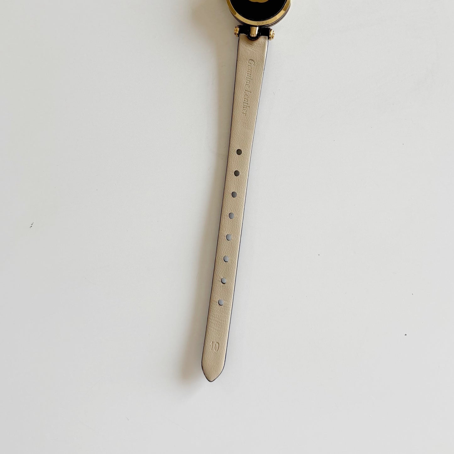 Gucci 1990s Round Dial Gold Plated Watch