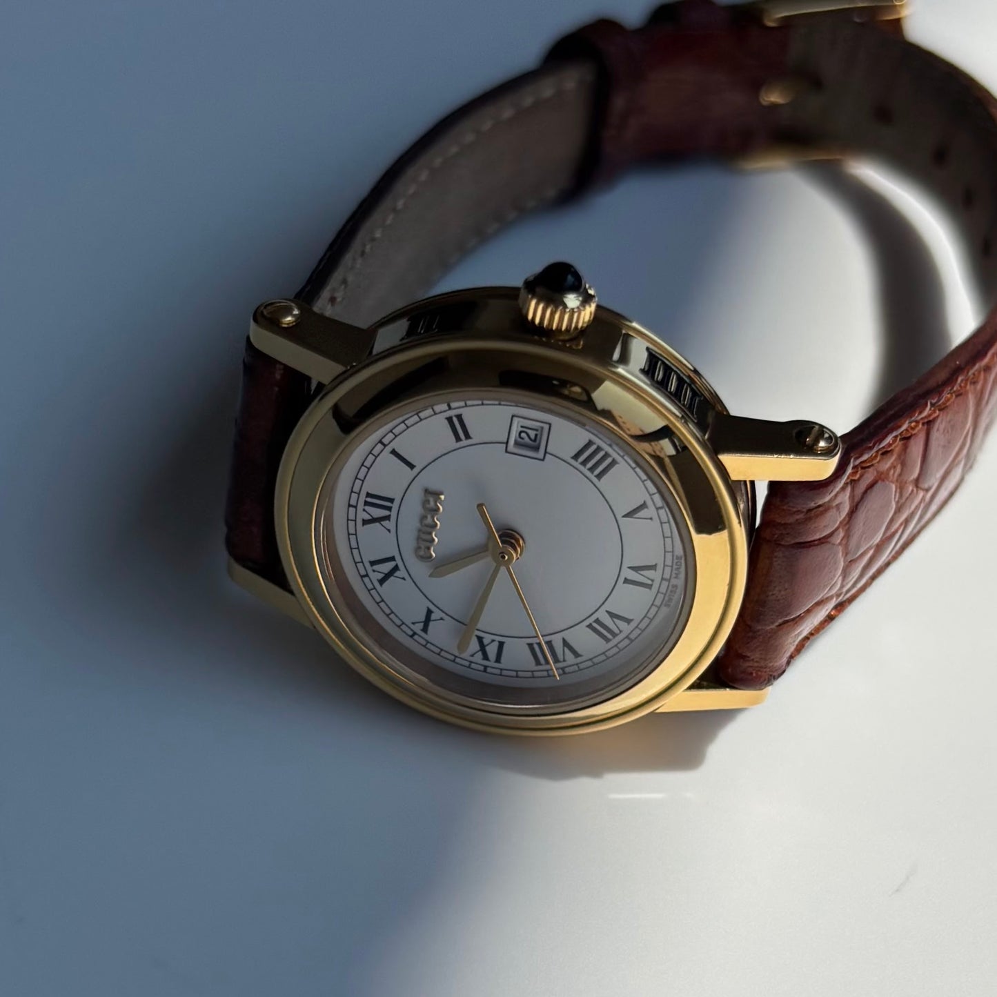 Gucci 1990s Date Round Dial Gold Plated Watch