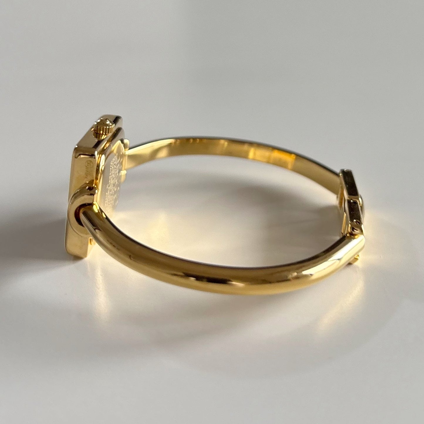 Gucci 1990s Square Dial Gold Plated Bangle Watch (Small)