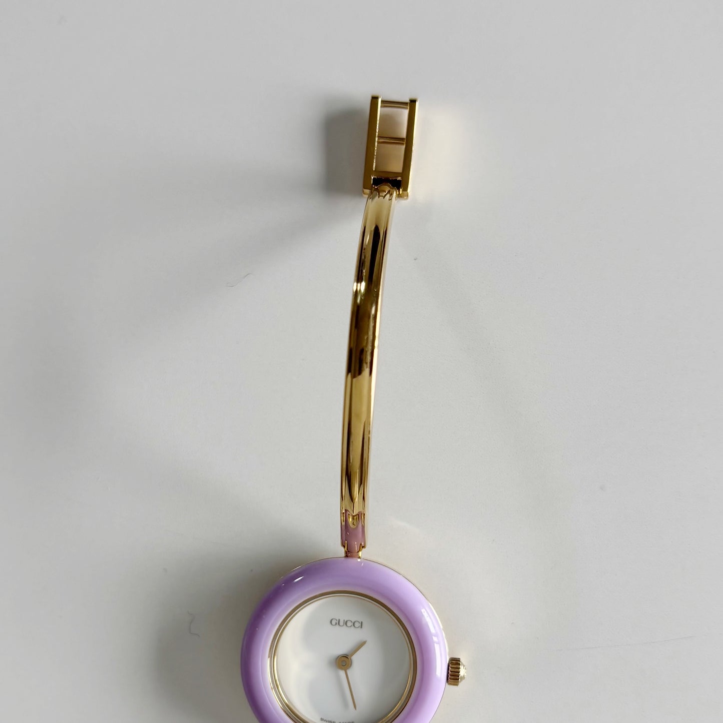 Gucci 1990s Interchangeable Bezel Gold Plated Bangle Watch with 12 bezels, case