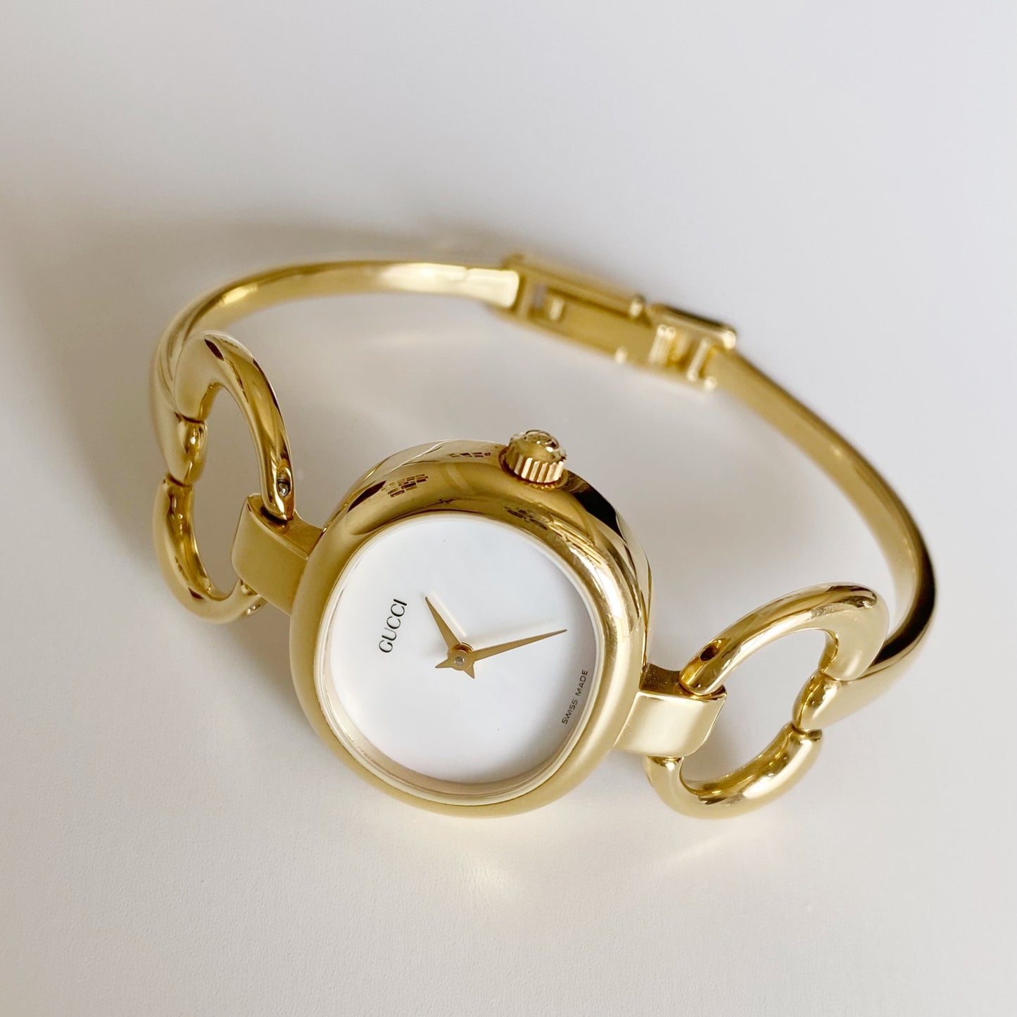 Gucci 1990s Seashell Dial Gold Plated Bangle Watch