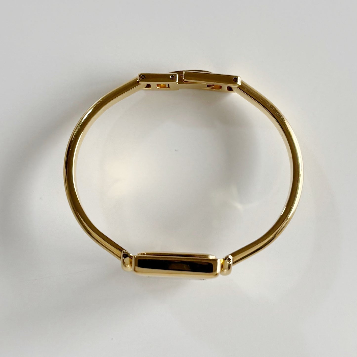 Gucci 1990s Square Dial Gold Plated Bangle Watch (Small)