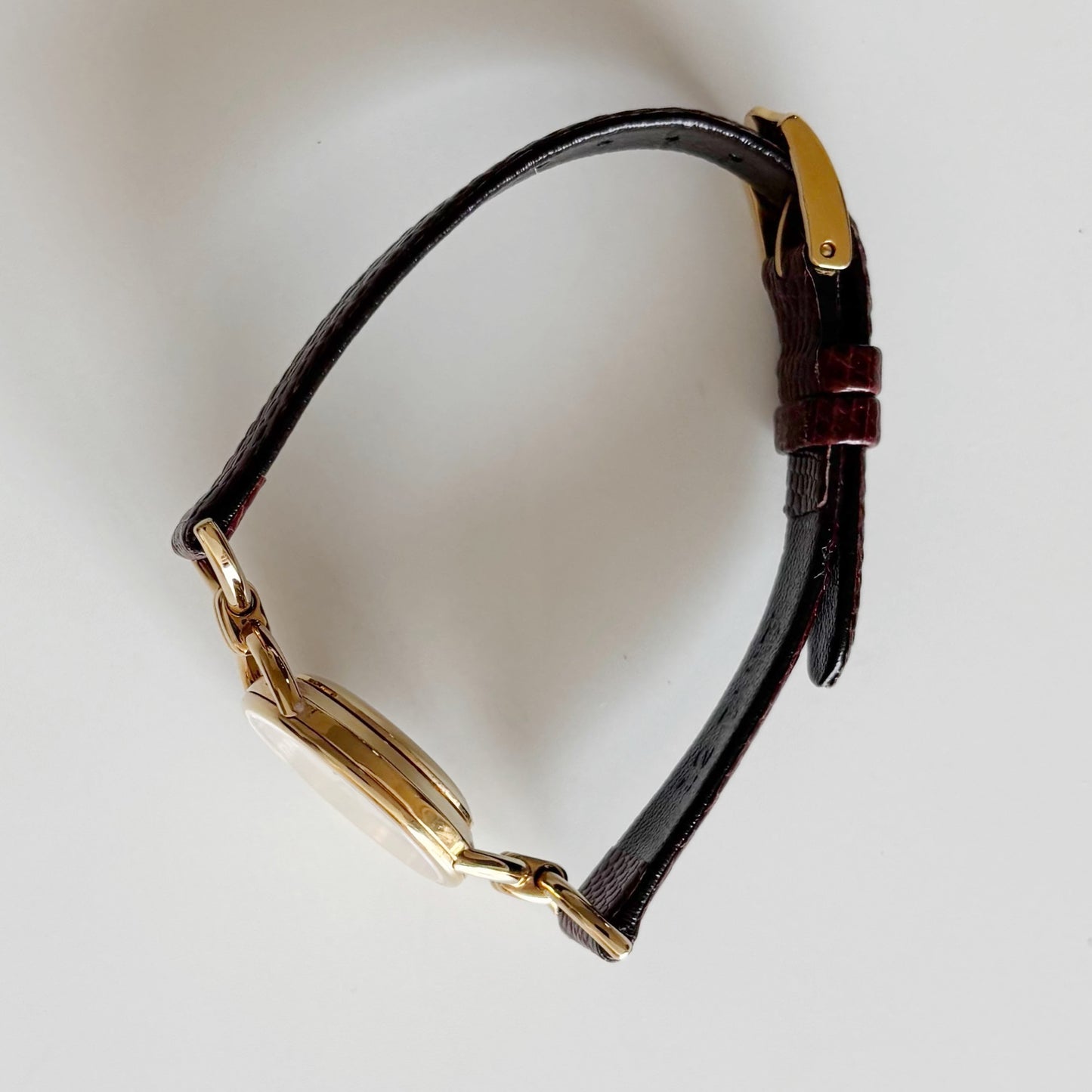 Gucci 1990s Seashell Dial Horsibit Gold Plated Watch