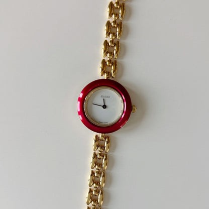 Gucci 1990s Interchangeable Bezel Gold Plated Rice Chain Watch with case, 6 bezels (160mm)
