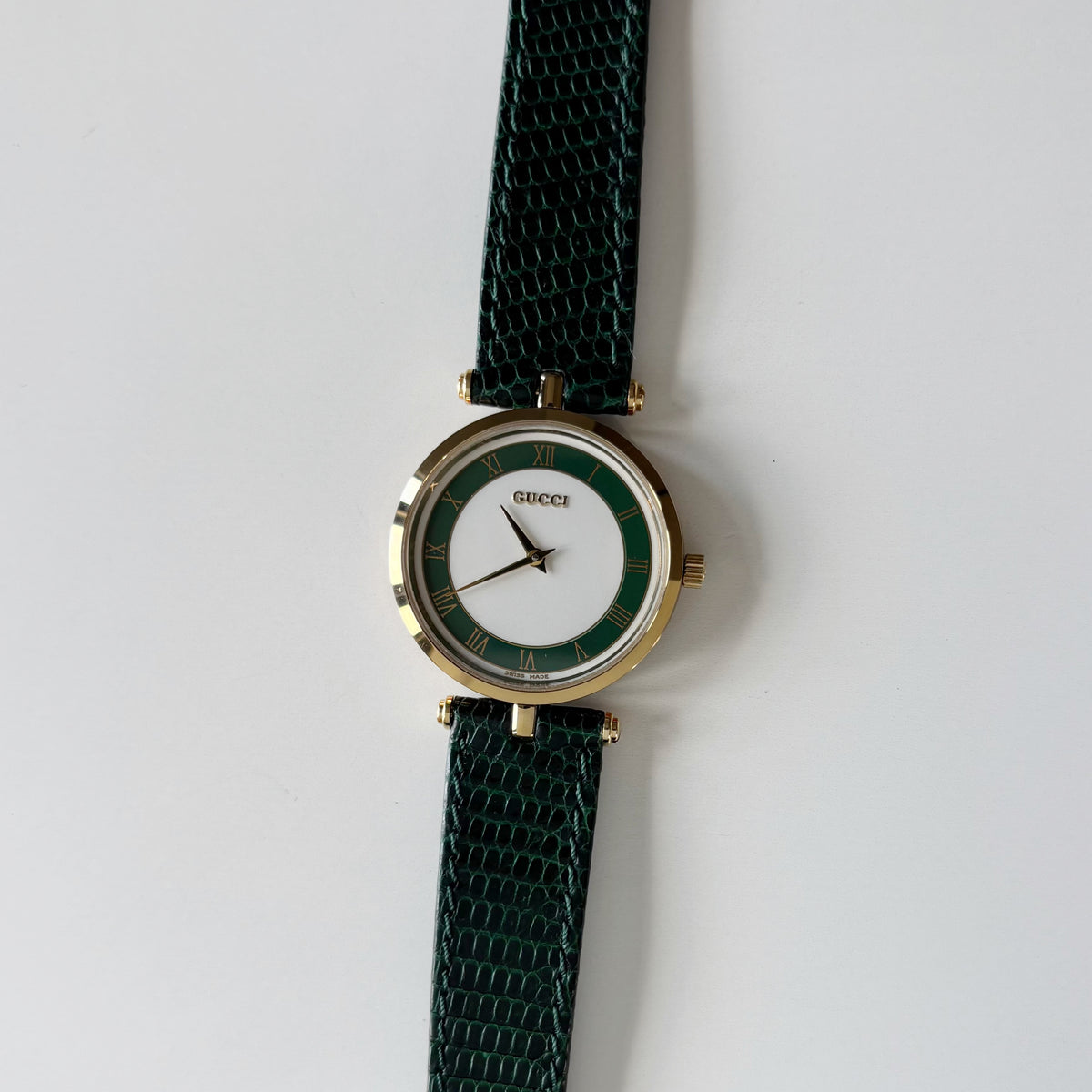 Gucci 1990s Round Dial Sherry Gold-Plated Watch (Large)