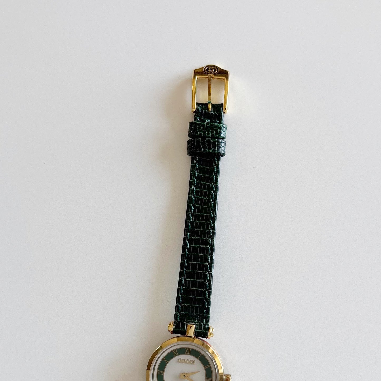 Gucci 1990s Sherry Round Dial Gold Plated Watch
