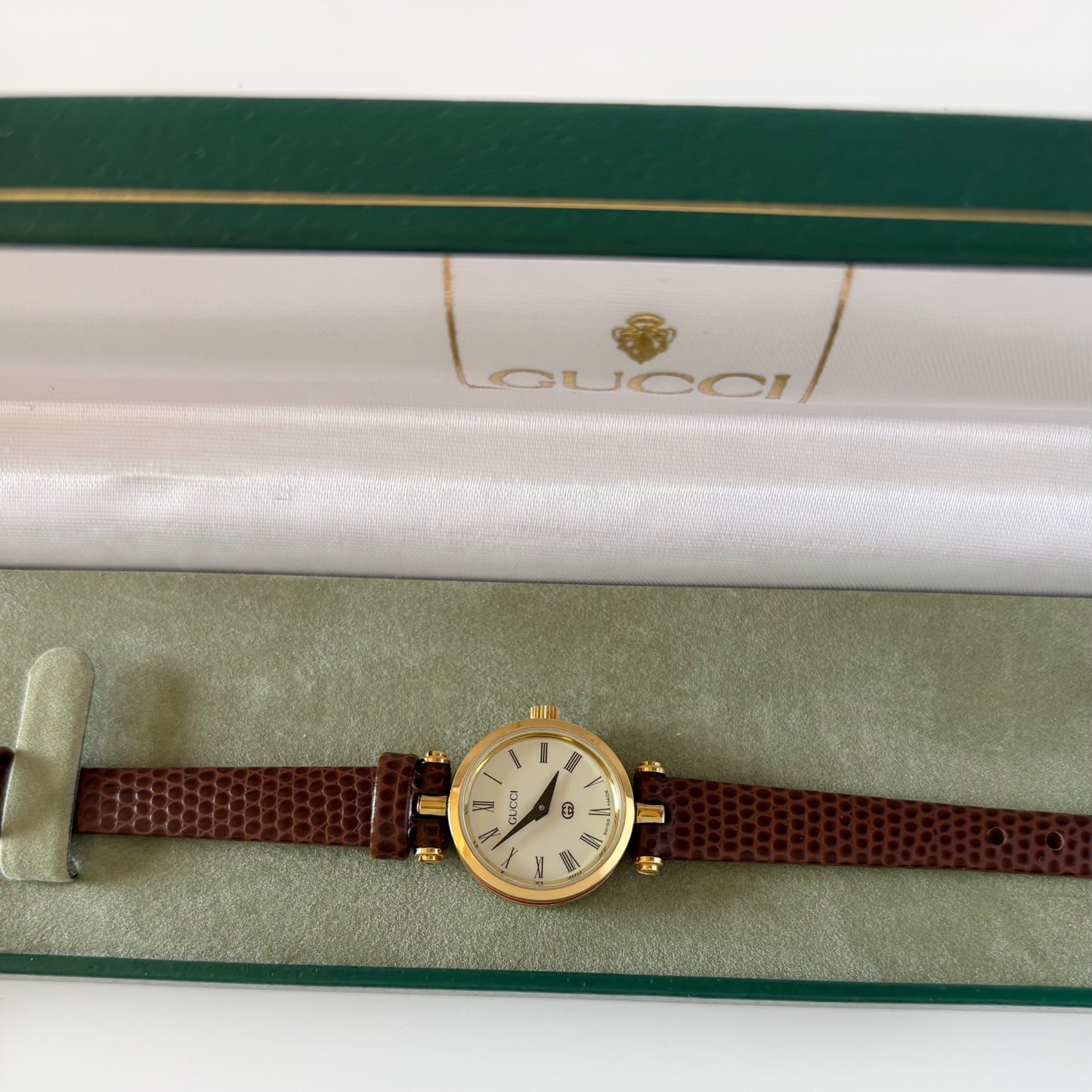 Gucci 1990s Round Dial Sherry Watch