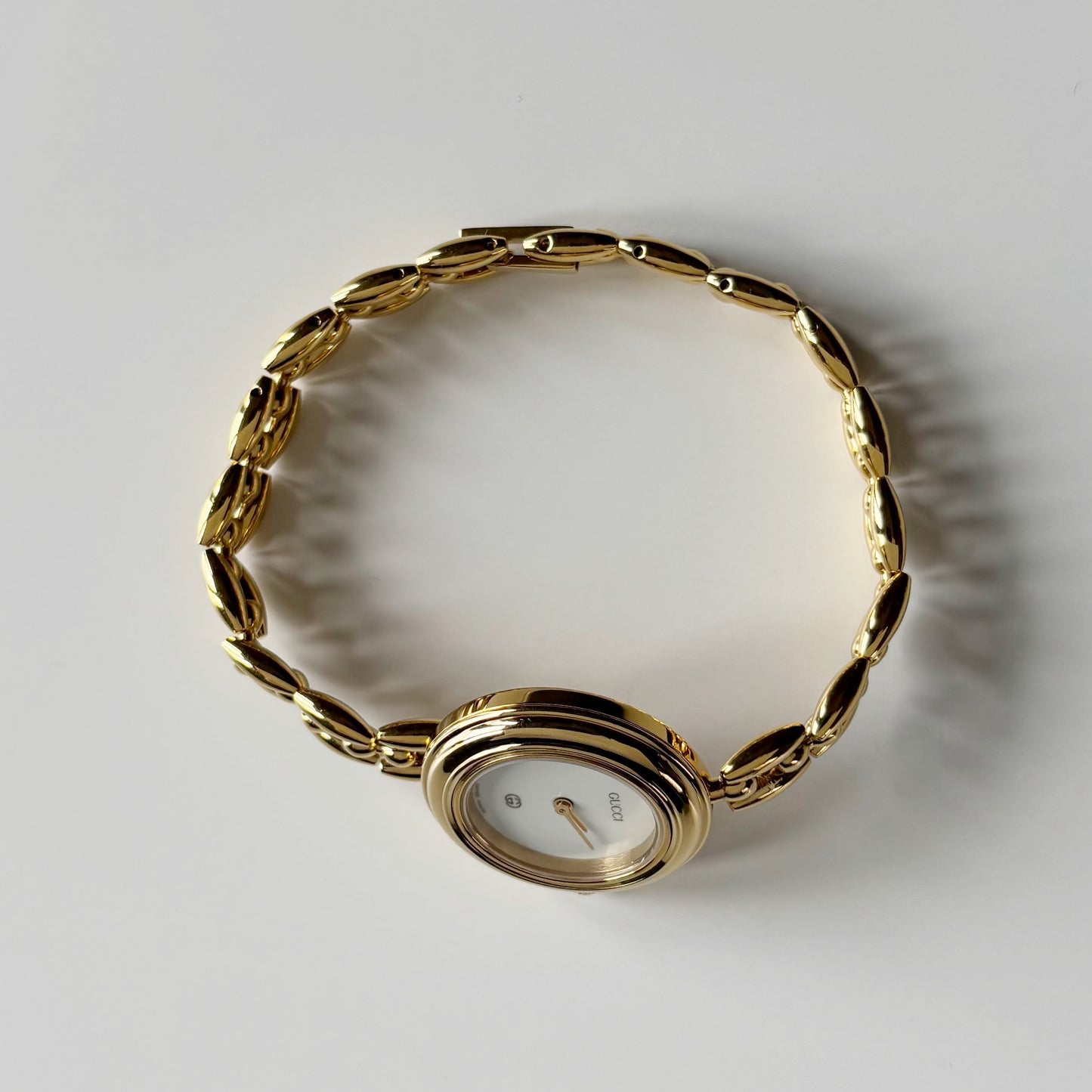 Gucci 1990s Interchangeable Bezel Gold Plated Rice Chain Watch with 6 bezels, case (172mm)